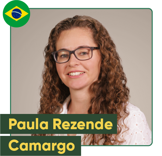 Paula Rezende Camargo 